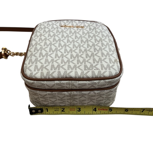 Michael Kors Cream and Brown Crossbody Flight Bag - Picture 6 of 11